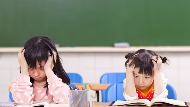 Atasi Anak Stres Sekolah